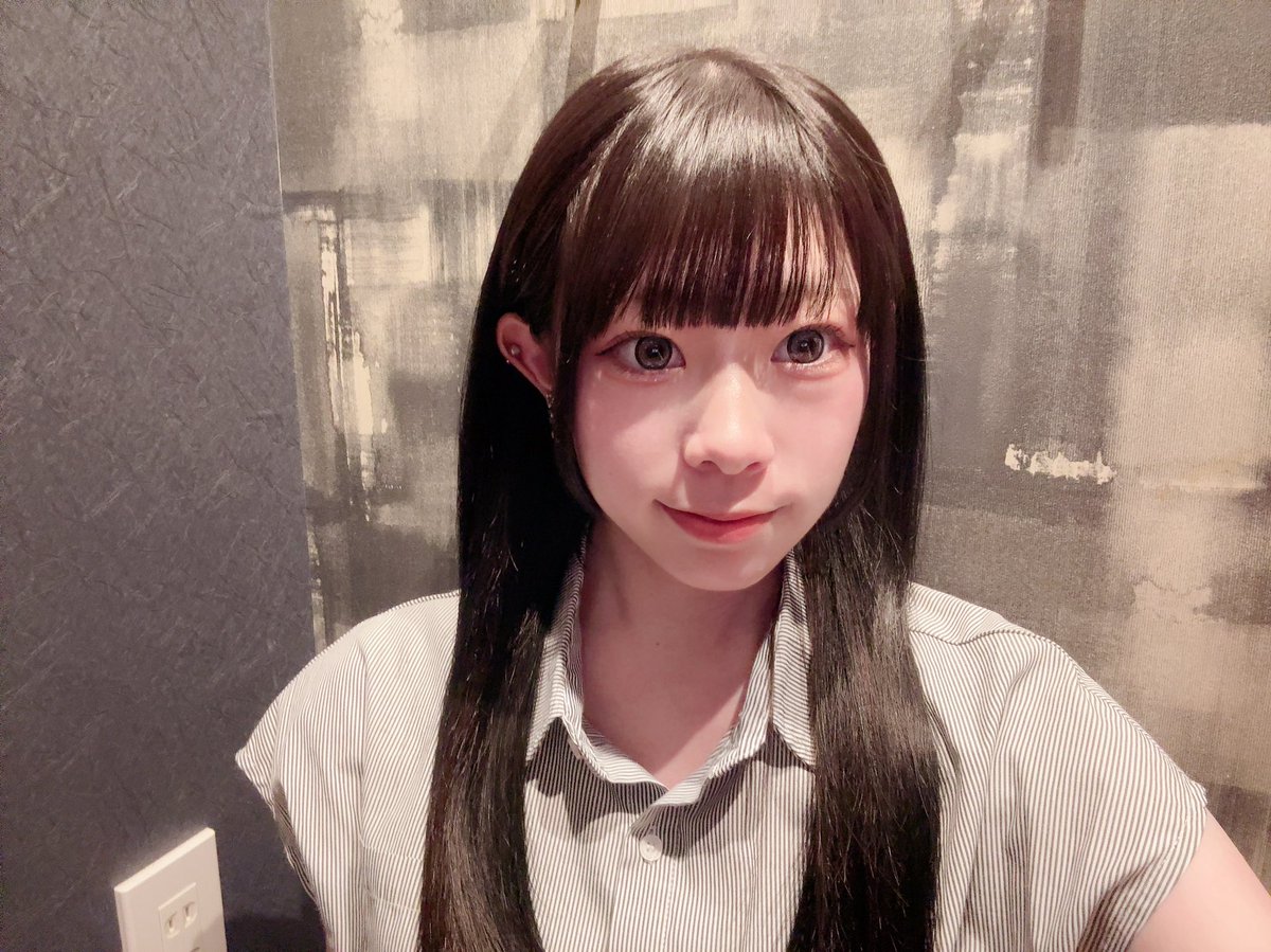 NEMUI_Miin's tweet photo. こんどはロングになりましたー>ᴗ<✧
どっちがいいかなー！！ https://t.co/o8B6lvB836