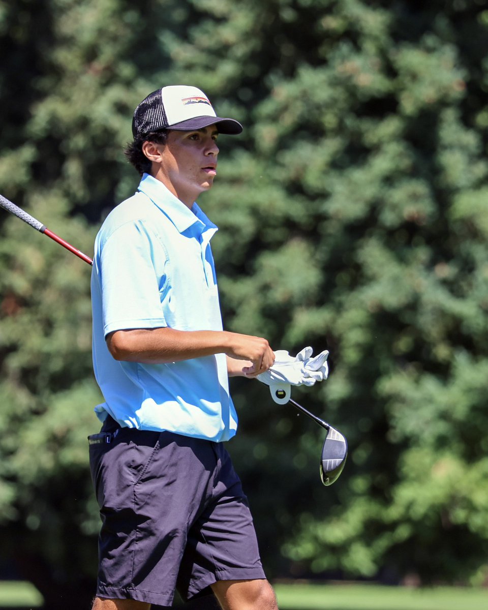 eliteamseries's tweet image. Gabriel Smith is out front at the @PacificCoastAm 💪 @SacStateMGolf
Two eagles on the card and a 3-shot lead heading into Round 2 at Eugene CC.
🔗 Round 1 results in bio.