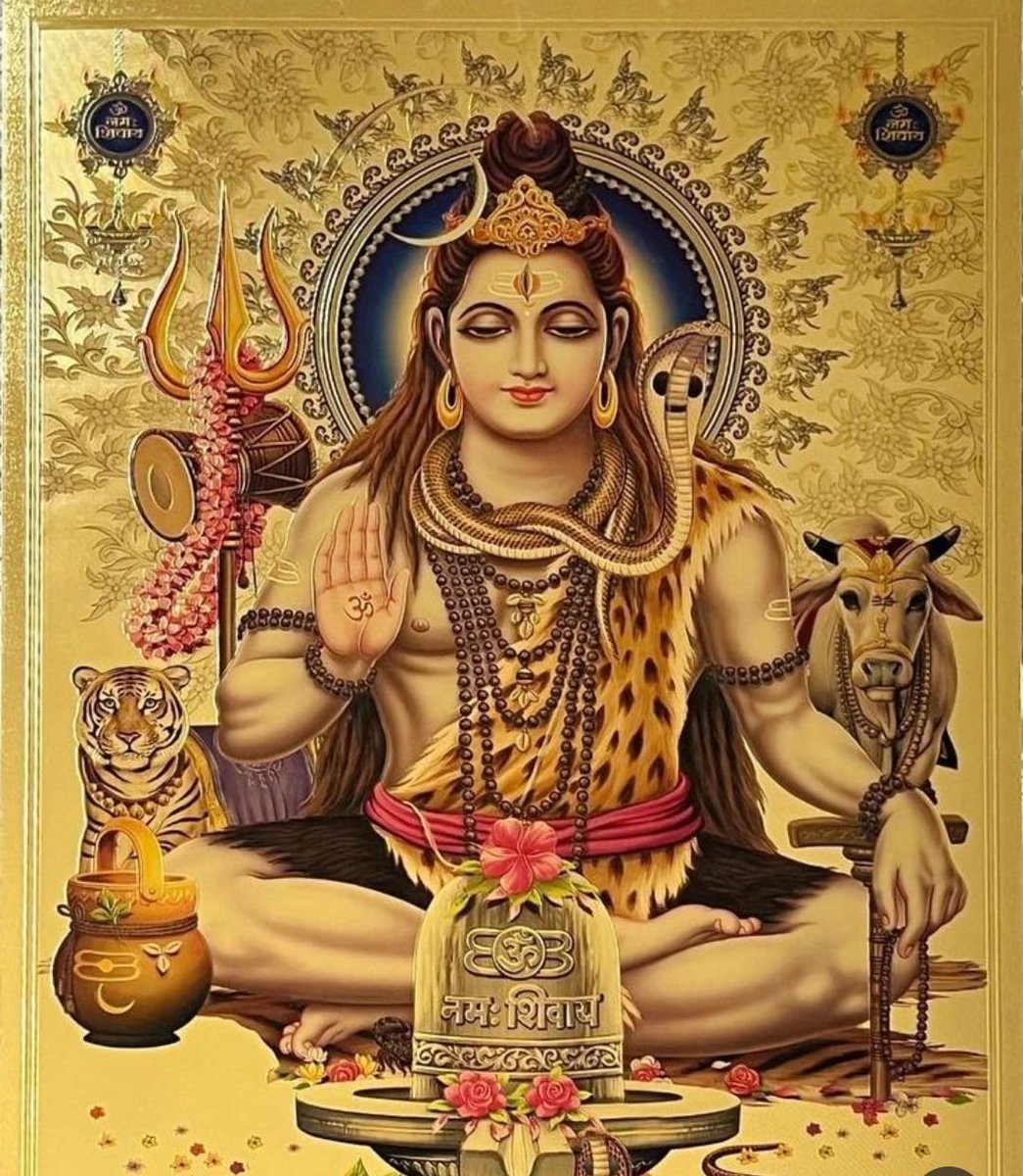 AkhileshYadv9's tweet image. देवाधिदेव महादेव की आराधना और उपासना के पवित्र श्रावण मास की शिवरात्रि के पावन अवसर पर सभी को हार्दिक बधाई व शुभकामनाएं!
शिवभक्तों की आस्था और श्रद्धा के अनुरूप कांवड़ यात्रा सुगम, व मंगलमय हो!
#ॐ_नमः_शिवायः
हर हर महादेव 🚩 🙏
#Shivratri #श्रावण_मास_शिवरात्रि #bbtvi #Bvlgari
