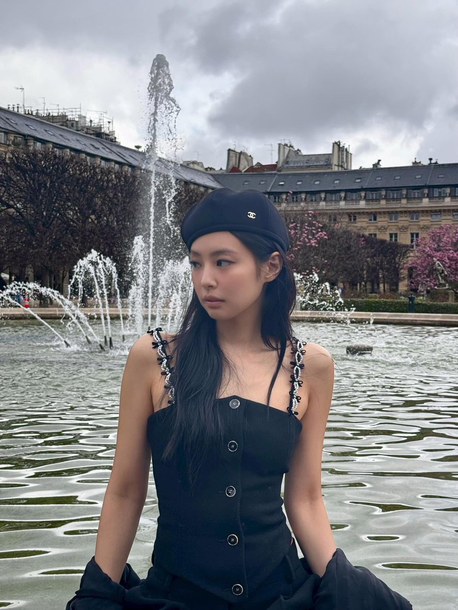 JennieDCGallery's tweet image. 250723 #JENNIE IG Update

chaneldiary 🖤🖤🖤