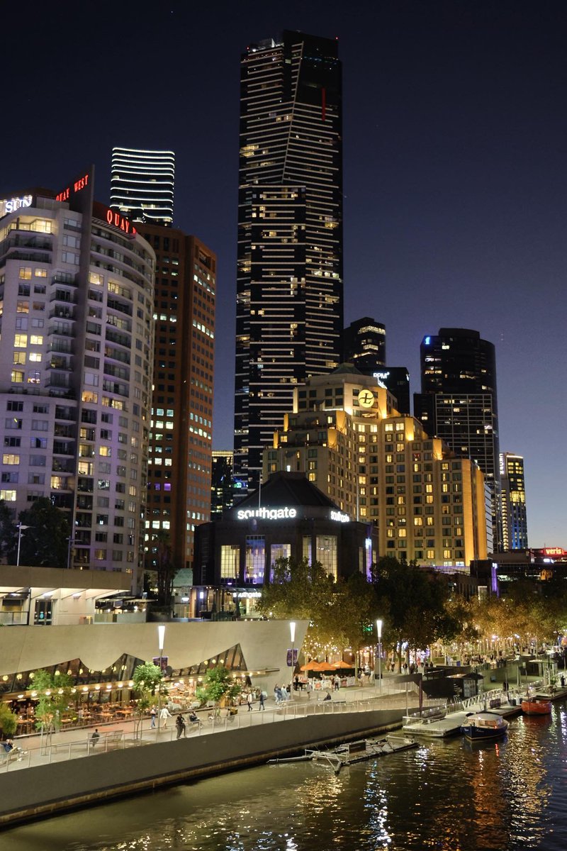 호주 멜버른 AMCA 대학교 tweet media