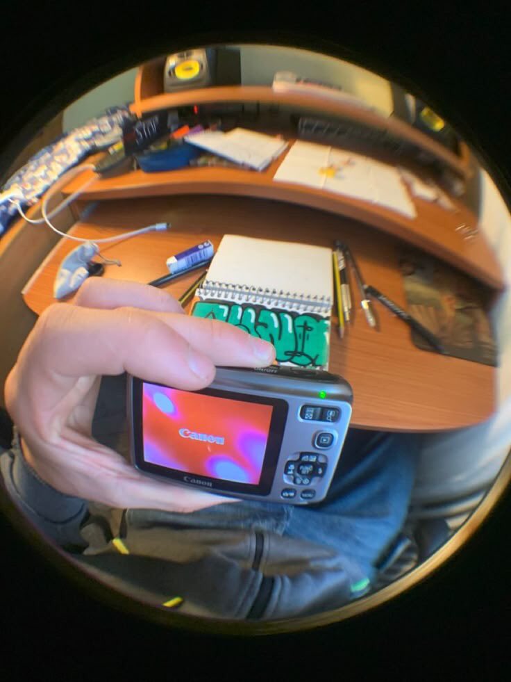 birdabo404's tweet image. Fun fact: Android was originally made solely for digital cameras.