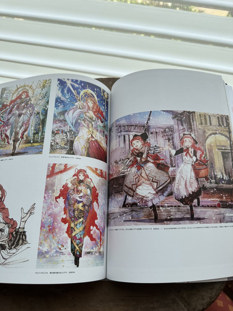 見本誌届いた…！ 「toi8画集 GIRLS ARTWORK」 7月30日(水)発売になります。