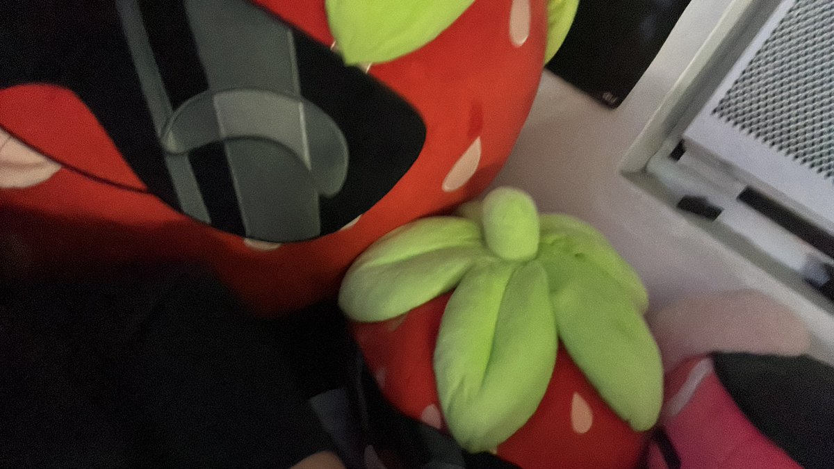 ry0inr3d's tweet image. i’m finally home to my children