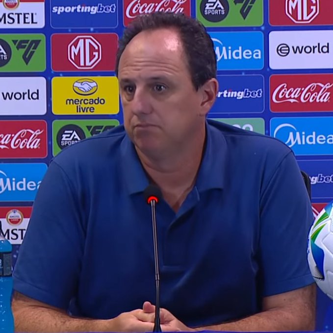 VoudeBahea's tweet image. 🗣️ Rogério Ceni: "No primeiro tempo, não jogamos bem. Não tivemos a mesma energia que o adversário. Acho que, logicamente, o time vem de jogos consecutivos, um jogo bem cansativo esse último. Mas nós não competimos da maneira como esperávamos.
Já no começo do segundo tempo,…