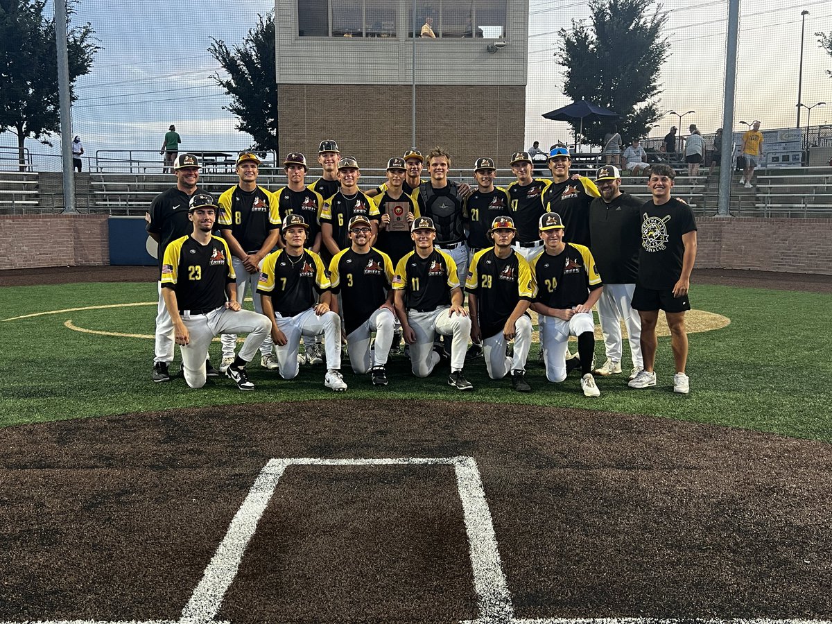 ChuckLeaky (@chuckleaky) on Twitter photo Congrats to <a href="/G_EastBaseball/">Gretna East Baseball</a> Sr gold for an area championship! On to state bracket! Let's go Griff's!! Congrats to <a href="/G_EastBaseball/">Gretna East Baseball</a> Sr gold for an area championship! On to state bracket! Let's go Griff's!!