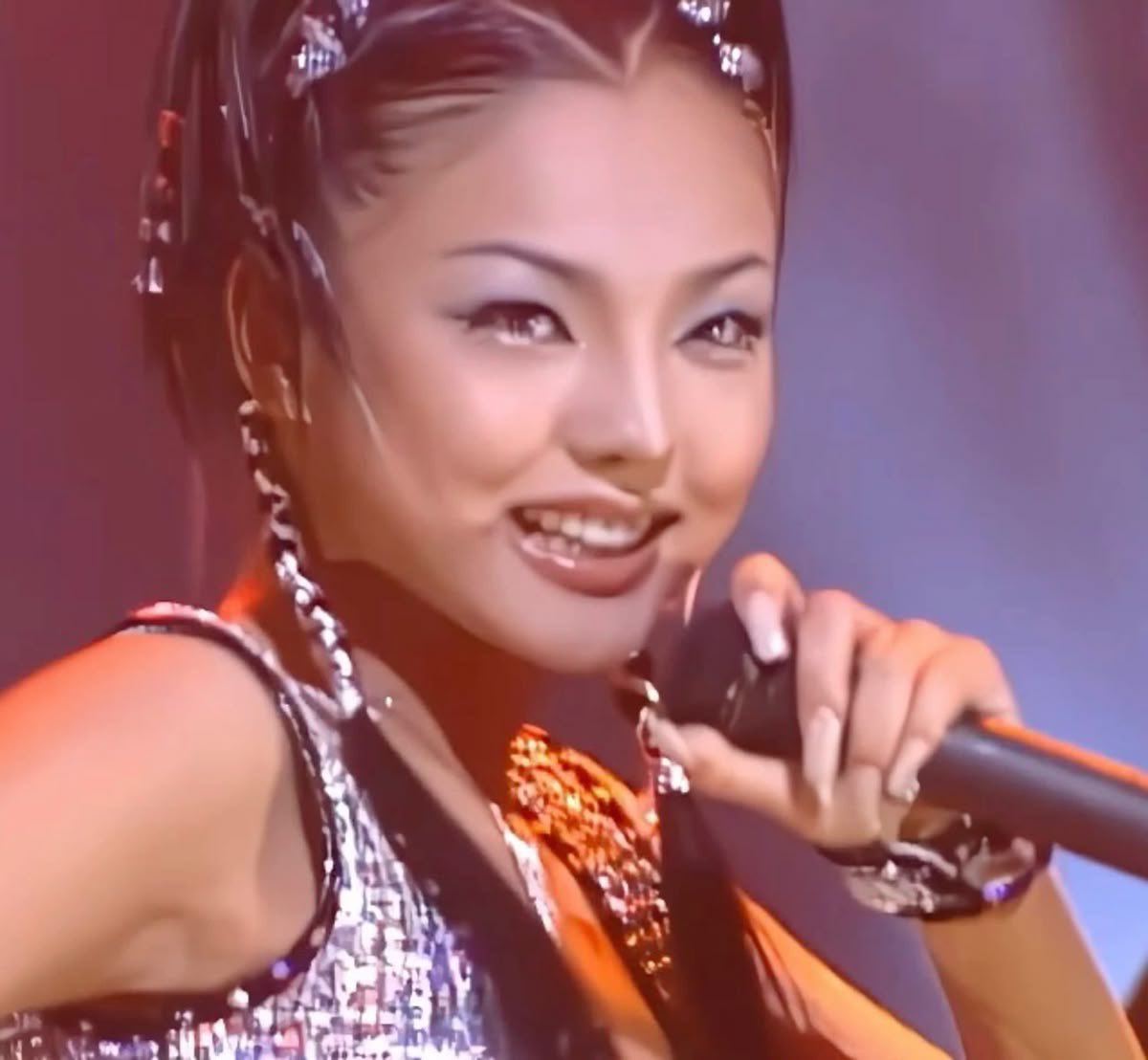 filmsbratz's tweet image. — kwon soyoung, 1st gen kpop y2k icon, (c.o.c.) choice of cinderella era, 1999. ✮⋆˙🩵 ⋆.˚ 💿 .𖥔˚