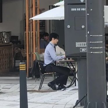 _gooreuum's tweet image. 360p 저화질에서도 선명한 콧대를 봐