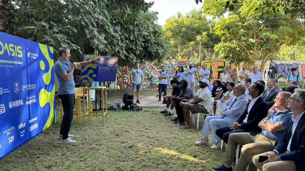 Fundación Unicaja (@fundunicaja) on Twitter photo 🏀Asistimos al acto de plantación del primer árbol del Centro Deportivo Inclusivo 'El Oasis by Fundación Unicaja'.
👉Este espacio, que cuenta con nuestro respaldo, es la piedra angular de <a href="/proyecto675/">Proyecto675</a>, siendo diseñado por por <a href="/bernirodriguez5/">Berni Rodríguez</a> y <a href="/JmCalderon/">José Manuel Calderón</a>. 🏀Asistimos al acto de plantación del primer árbol del Centro Deportivo Inclusivo 'El Oasis by Fundación Unicaja'.
👉Este espacio, que cuenta con nuestro respaldo, es la piedra angular de <a href="/proyecto675/">Proyecto675</a>, siendo diseñado por por <a href="/bernirodriguez5/">Berni Rodríguez</a> y <a href="/JmCalderon/">José Manuel Calderón</a>.