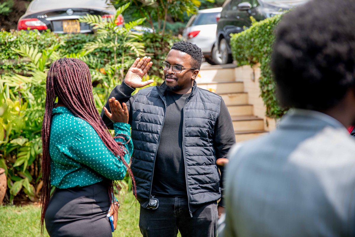 Westerwelle Foundation (@westerwelle_f) on Twitter photo From Nairobi to the world ๐
The DigiTalents Playbook is live โ a practical tool to help orgs build youth-focused digital skills programmes.
Backed by <a href="/FNF_Africa/">Friedrich Naumann Foundation Africa</a> & shaped by the DigiTalents programme.
Explore it here ๐ westerwelle-foundation.com/resources/
#DigiTalents #WSHMombasa From Nairobi to the world ๐
The DigiTalents Playbook is live โ a practical tool to help orgs build youth-focused digital skills programmes.
Backed by <a href="/FNF_Africa/">Friedrich Naumann Foundation Africa</a> & shaped by the DigiTalents programme.
Explore it here ๐ westerwelle-foundation.com/resources/
#DigiTalents #WSHMombasa