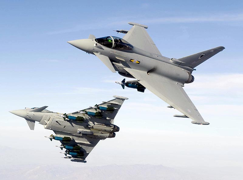 restitutorII's tweet image. 🇹🇷🤝🇬🇧
Turquie: Les ministres de la Défense britannique et turc ont signé aujourd’hui un mémorandum d’entente portant sur l’achat par la Turquie de 40 Eurofighter Typhoon pour un montant s'approchant de 5 milliards d’euros, suite à l’approbation de la vente par l’Allemagne.
Le…