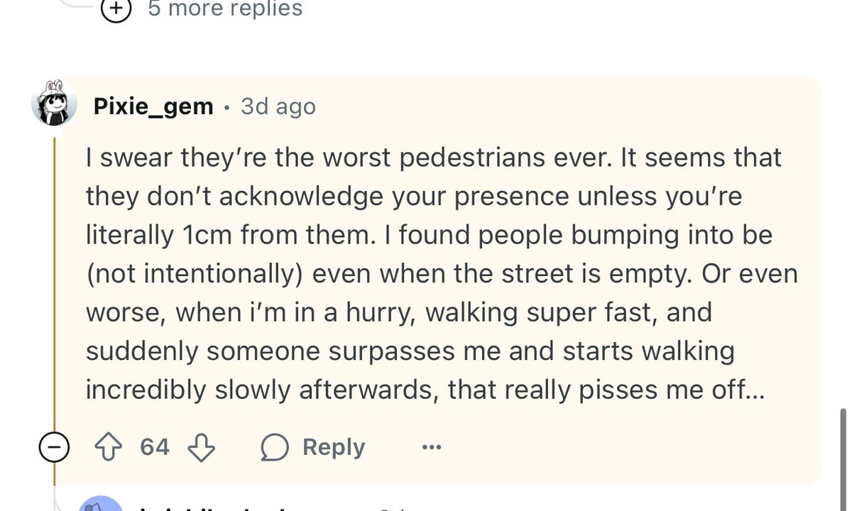 GearoidReidy's tweet image. For a change of pace, let’s check in with the good people of Japan Reddit who today are convinced that the people in their host country are inferior in
*checks notes
the ability to walk