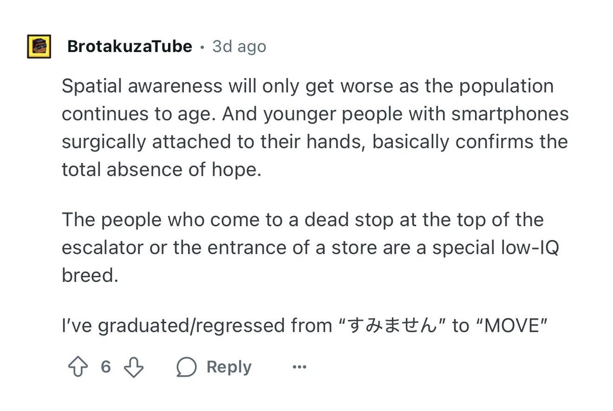 GearoidReidy's tweet image. For a change of pace, let’s check in with the good people of Japan Reddit who today are convinced that the people in their host country are inferior in
*checks notes
the ability to walk