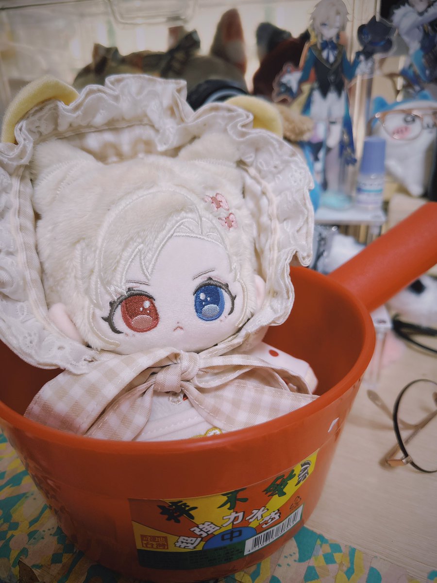 whaleeU_U's tweet image. 🐱：？