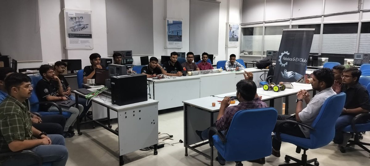 Yuvalay Makerspace tweet media