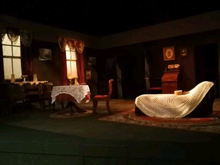 philnewmandsign's tweet image. Thrilled to discover that I&apos;ve been nominated for Best Set Design for both the shows I designed - Relative Values and Gaslight - @thelittleleics last Autumn in their Annual Sooty Awards!! 😊