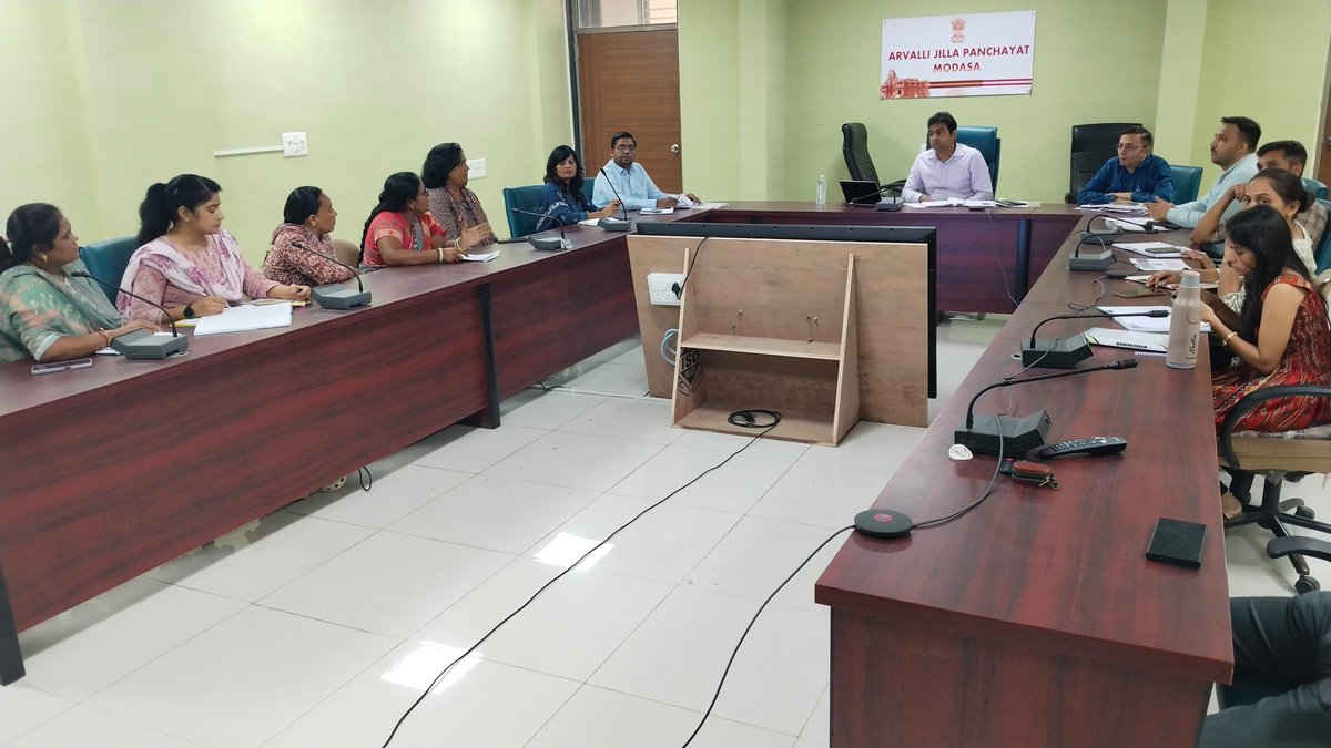 તા.22/07/2025 ના રોજ માન જિલ્લા વિકાસ અધિકારી શ્રીના અધ્યક્ષ સ્થાને કાર્યકર તથા તેડાગરના પ્રશ્નોને વાચા આપવા માટે ગ્રીવન્સ કમિટીની બેઠક યોજાઈ.<a href="/CollectorArv/">Collector & District Magistrate, Arvalli</a>