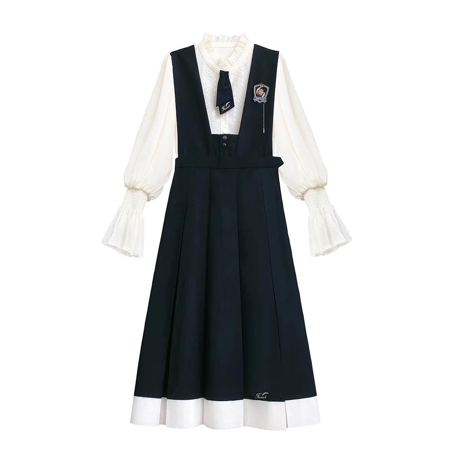 honeywardrobe07's tweet image. &lt;New In&gt;
Channel your inner academia aesthetic ✨ This PreppyStyle jumper dress set pairs a structured navy jumper with a dreamy chiffon blouse - instant polished look! 💙
Shop now: honeywardrobe.com/collections/20…
#HoneyWardrobe #JumperDress #AcademiaFashion