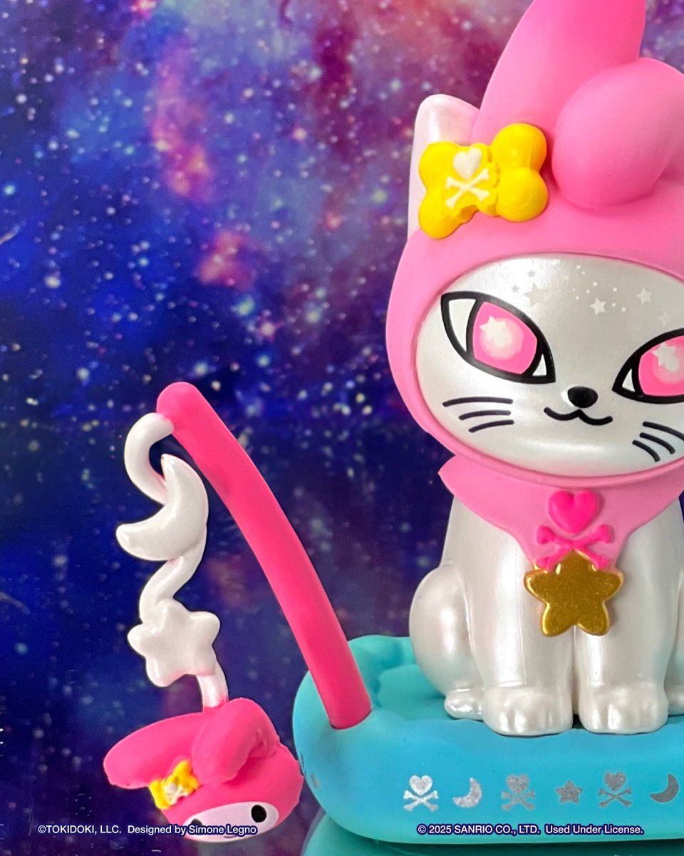 sanriodaily's tweet image. teasers for the new sanrio x tokidoki collab go crazy 😭💫