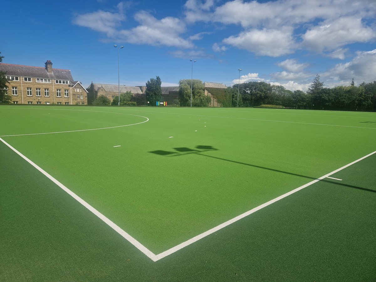 PST_Sport's tweet image. The newly resurfaced full-size hockey pitch at @RydalPenrhos in Colwyn Bay, North Wales. ✅ Successfully tested & certified to FIH standards.
This upgrade is part of a wider investment to enhance sports opportunities for both students & the local community in North Wales.