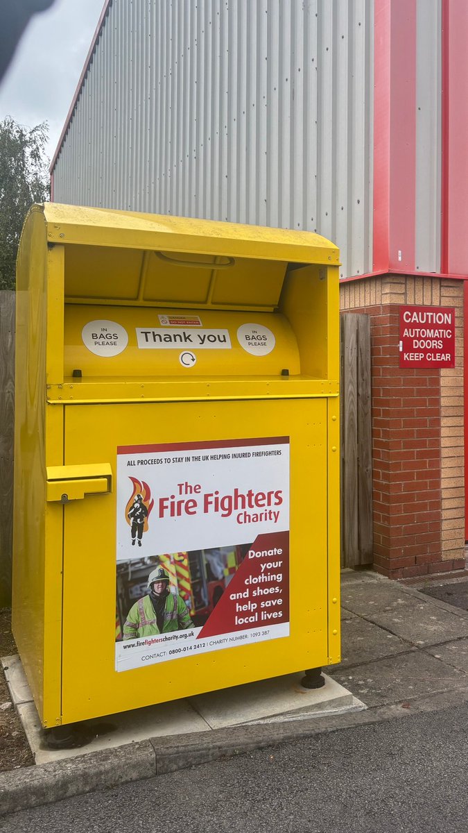 ☀️School’s out, the sun’s shining, and it’s the perfect time to declutter. Clear out those clothes and give them a second life by donating to the Fire Fighters Charity 👚👞👜

✔️ Adult &amp; children’s clothing✔️ Bed linen✔️ Handbags✔️ Shoes

🔗firefighterscharity.org.uk/get-involved/r…