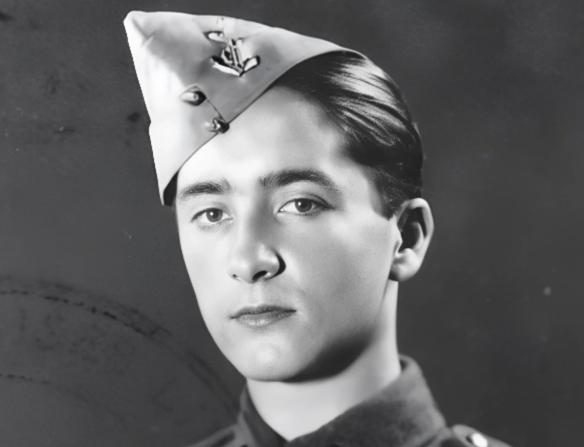 TheatrumBelli's tweet image. IN MEMORIAM
Lieutenant Léon BOUVIER
Compagnon de la Libération
Décédé le 23 juillet 2005
En 1944, il avait été chargé d'éviter la gestion de la France par l'AMGOT (Allied Military Government of Occupied Territories).
theatrum-belli.com/in-memoriam-le…