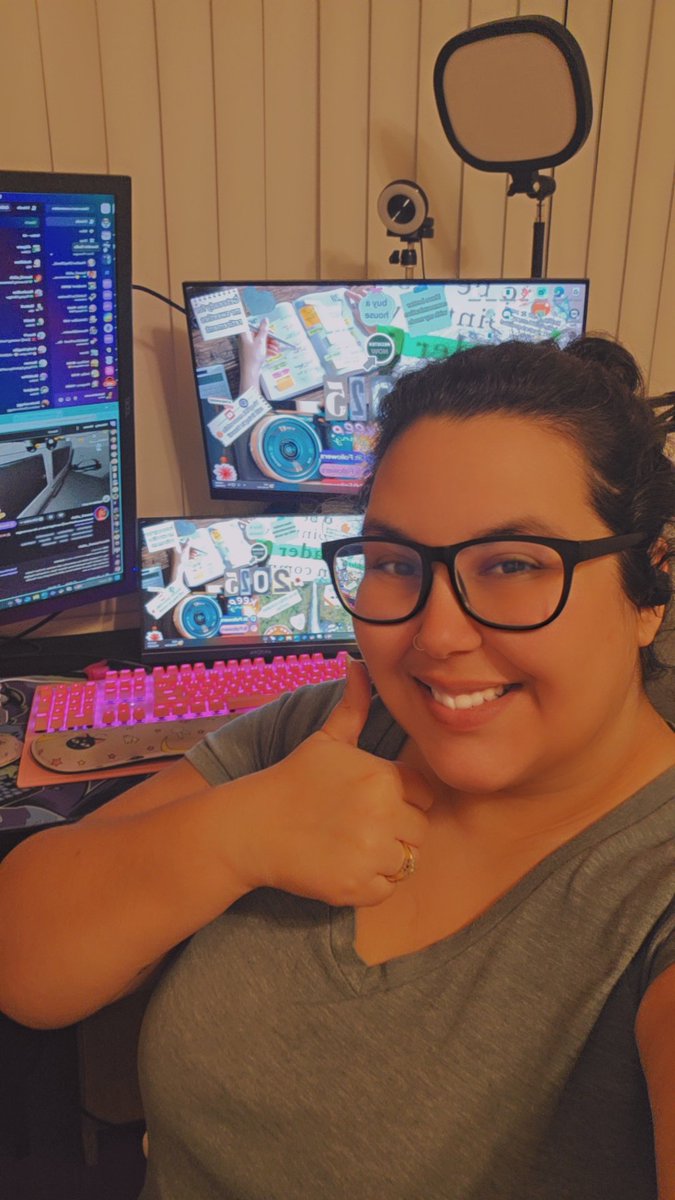 TheHelloSweetie's tweet image. Guess who has their pc back and up and running!!! Just in time before we head out to texas 🤠 but also ready to go for our partner pushing whenever I get back!!!! Whooooo!!! Let&apos;s gooooo!!!!