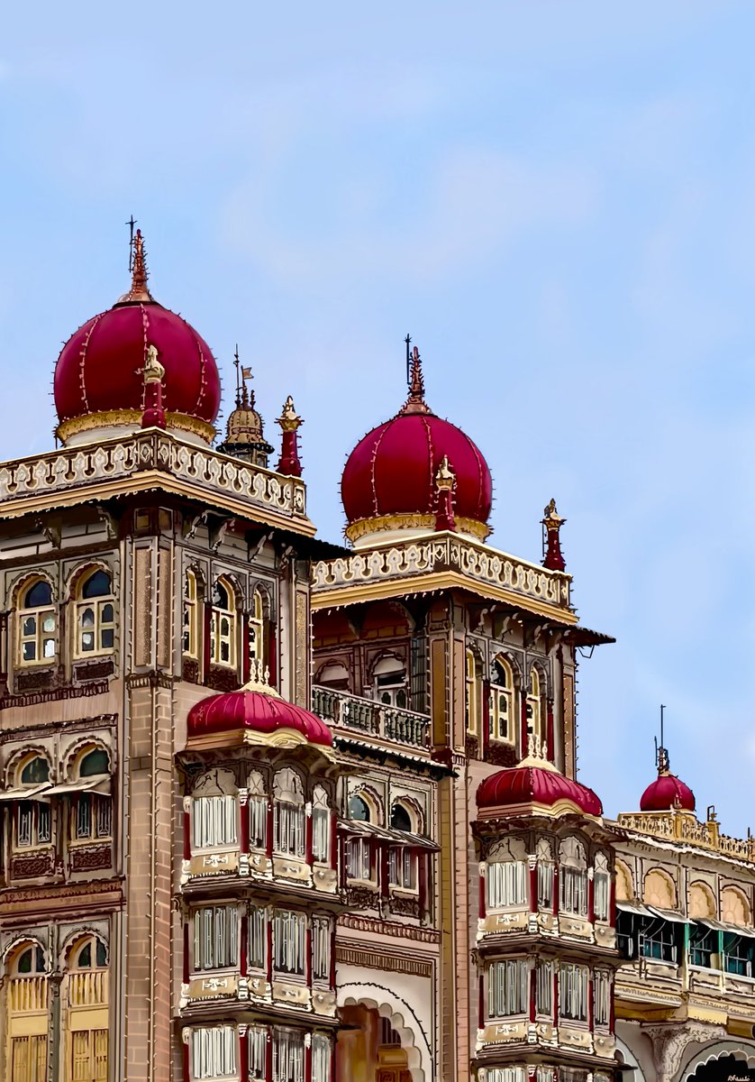 most detailed piece I’ve ever made 🥺
took me 24-25 hours over a month and a half. so happy :)))))

📍Mysore palace