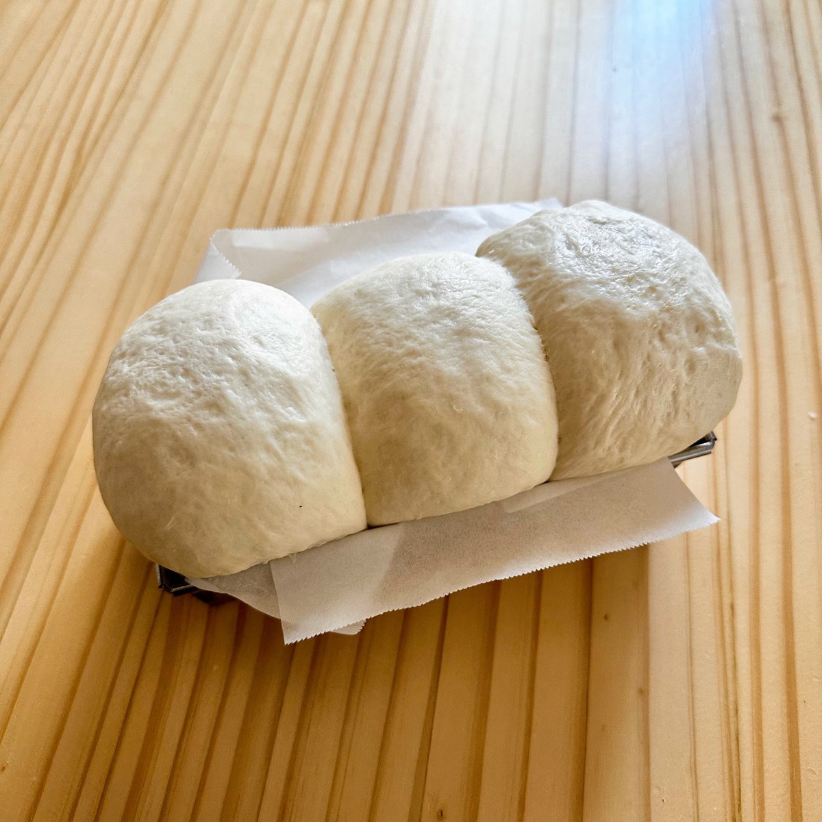 mocomoco_x0's tweet image. 食パン焼いた
面白い形になった🍞