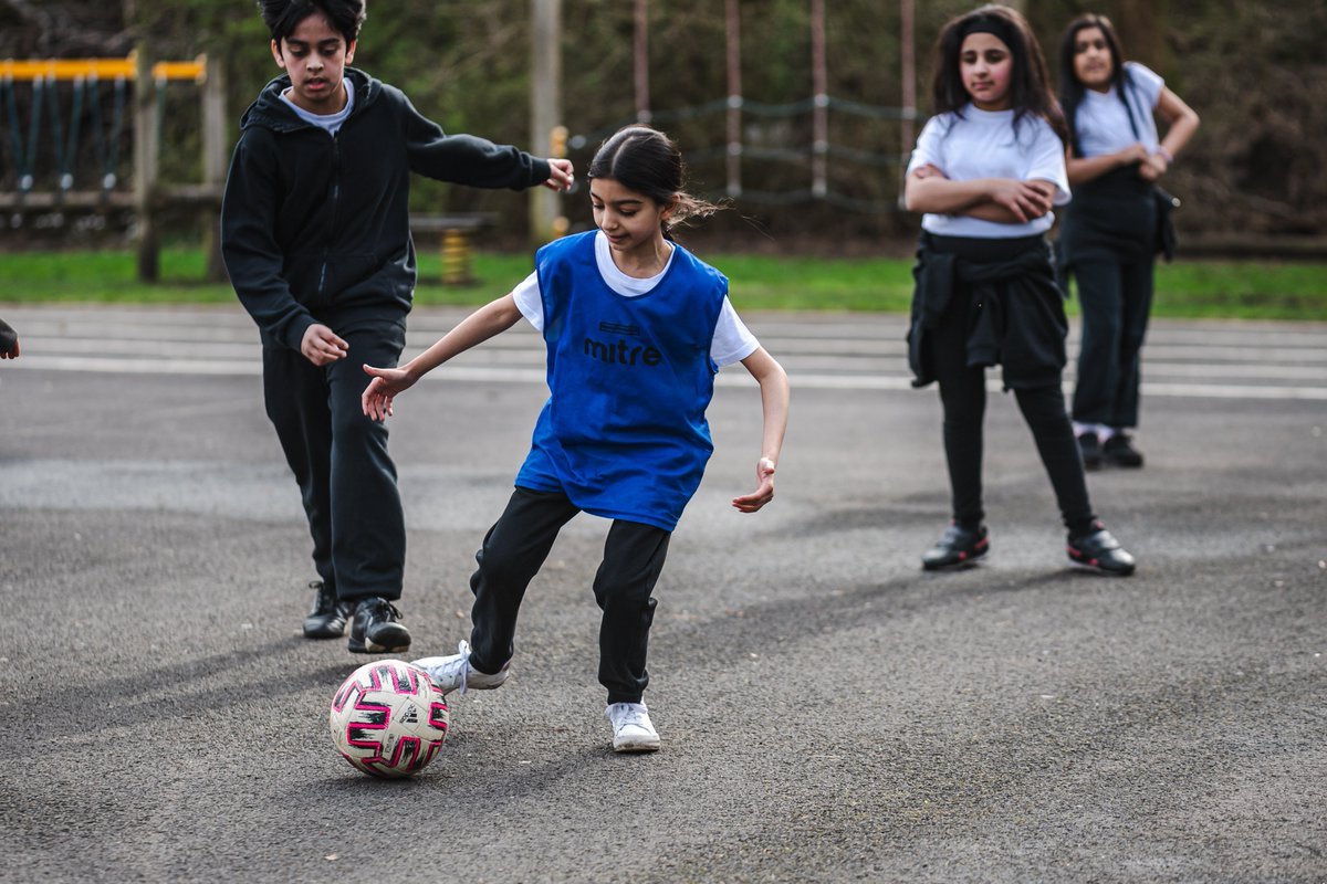 OfficialOACT's tweet image. ⚽SUMMER HAF PROVISION
We are proud to be part of the @OldhamCouncil
HAF offer this Summer!☀️
Our Royton & Crompton and Brian Clarke based Oldham Council HAF bookings on the "EEQU" platform are NOW LIVE!
Eligible families can book below:
HAF Soccer School -…