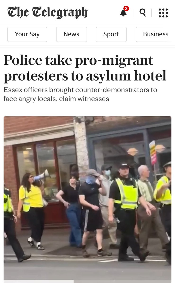 GyllKing's tweet image. Dishonest reporting to ramp up tensions. Counter protestors, about 30 in number, arrived at Epping Station - a 20 minute walk along a country lane to The Bell Hotel. Knowing that far right thugs with criminal records for violence were there police bussed them to the hotel.