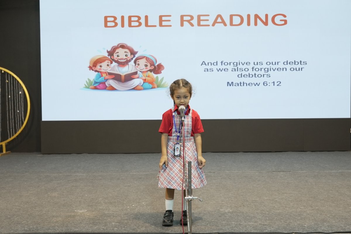 stbrittos's tweet image. L.K.G-B-Our students beautifully portrayed the power of forgiveness through stories, reflections, and performances.
A gentle reminder that forgiving heals and unites. 💛
📞 +91 73583 04222
🌐 stbrittosacademy.edu.in
#StBrittosAcademy #Forgiveness #ClassAssembly