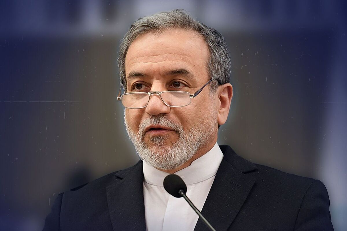 naderalizadeh3's tweet image. آقای #عراقچی بدون اذن #رهبری سیاست خارجی را پیش نمیبرد اما متأسفم برای عده ای که انگار محو کردن #اسراییل را مثلاً روی نقشه با پاک کن میخواهند نقشه را پاک کنند بس کنید کشور را وارد#جنگ فرسایشی نکنید قرار نیست که نظریات شما عدهای قلیل برای اکثریت #مردم تعیین تکلیف کنید