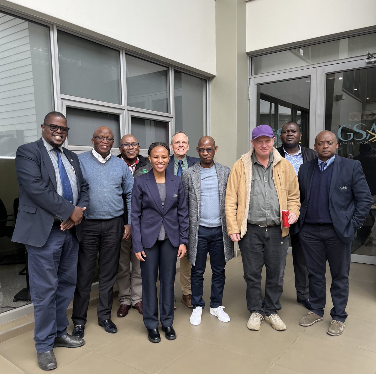 Grain SA Farmer Development Programme (@gsafarmerdev) on Twitter photo Grain SA's PGP team met with the <a href="/DLRRD_za/">National Dept. of Land Reform & Rural Development</a> to build a strong partnership focused on supporting grain and oilseed producers across South Africa.
With 17% of the population facing food insecurity, this collaboration aims to grow staple crops and strengthen farmer development. Grain SA's PGP team met with the <a href="/DLRRD_za/">National Dept. of Land Reform & Rural Development</a> to build a strong partnership focused on supporting grain and oilseed producers across South Africa.
With 17% of the population facing food insecurity, this collaboration aims to grow staple crops and strengthen farmer development.
