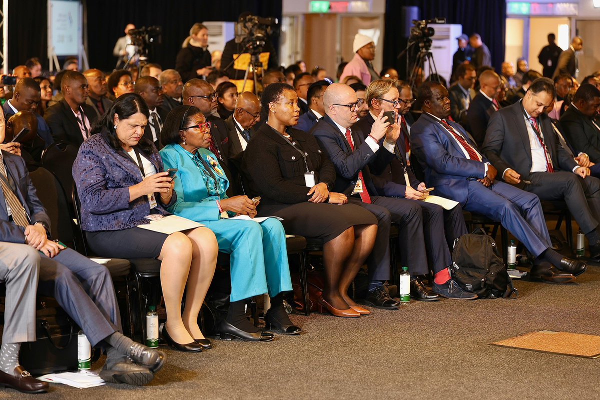 DSBD_SA's tweet image. The inaugural Global SME Ministerial Meeting provides a global platform for Ministers representing MSMEs to address pressing issues hindering these businesses from reaching their full potential. The meeting, built on the theme of trade-driven economic transformation, seeks…
