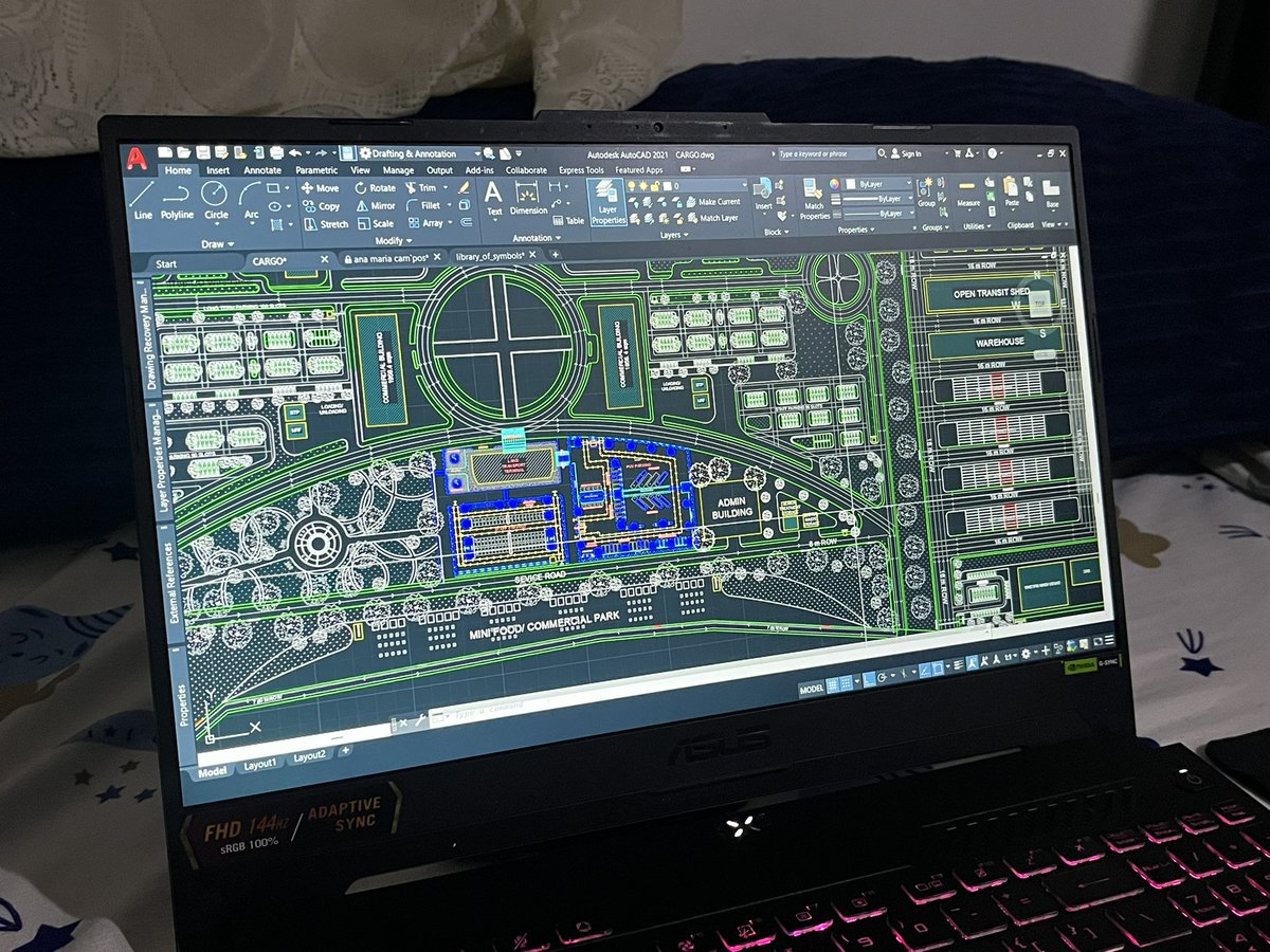 rurusfolder's tweet image. i love cad😍🦶