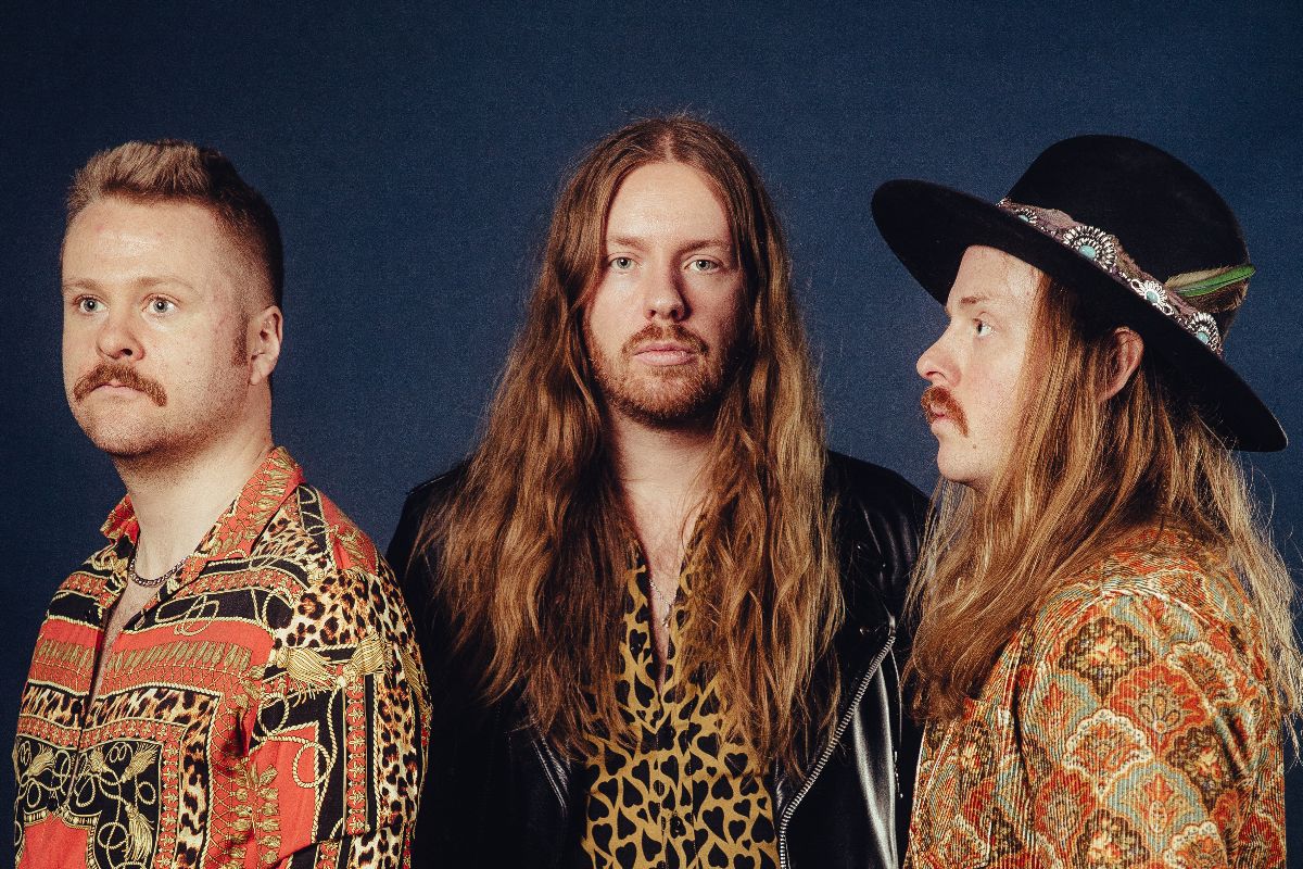 Distorted_Mag's tweet image. Listen to a brand new song from @_VintageCaravan here on Distorted Sound! @NapalmRecords @HoldTight_co distortedsoundmag.com/the-vintage-ca…