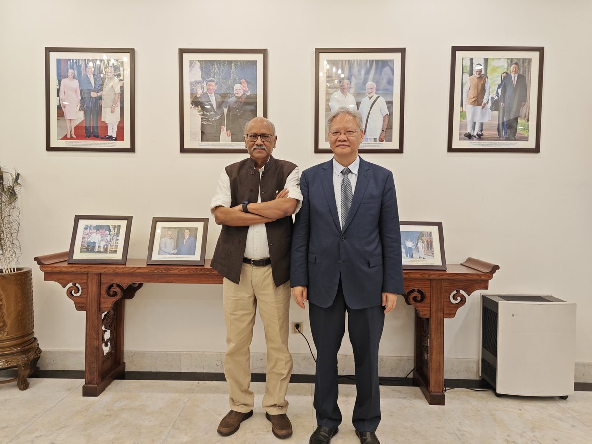 Chinese ambassador to India meets Shekhar Gupta of The Print

Ye rishta kya kehlata hai?