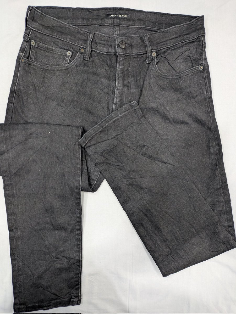 fredymboya's tweet image. TOP GRADE💥
#class✅
#quality✅
#uniqueness✅
#brands✅
Size 32R @ 38k📍
📞🇹🇿07662077008
#fredymitumba📍
#kahama🇹🇿
#delivery✅