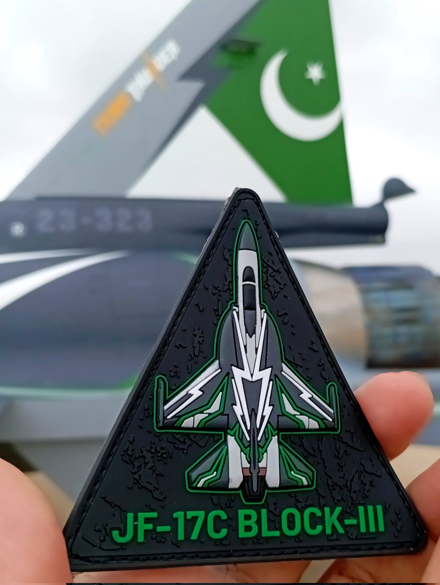 Tipu_Creativity's tweet image. JF-17C Block-III Special Livery Patch
 
A soaring tribute to the unwavering spirit and valour of the Pakistani people!

Crafted to honour their resilience, pride, and unbreakable bond with the Thunder that guards their skies