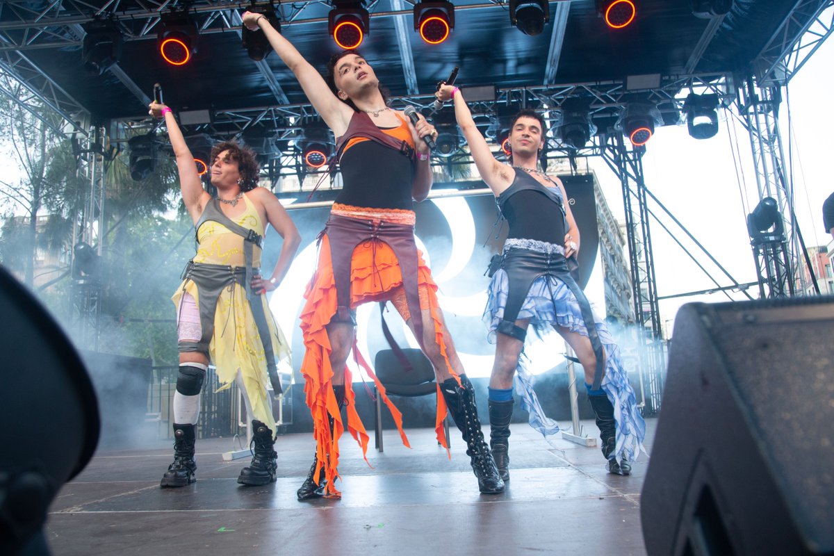 PRIDE Barcelona tweet media