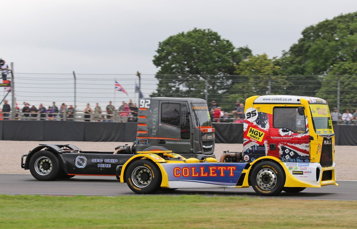 DoningtonParkUK's tweet image. Like truck racing? 🚛🏁
Then Convoy in the Park is the event for you, with nine thrilling truck races scheduled, including action from the British Truck Racing Championship and the International Truck Prix 🤩
Discounted tickets are available now 🎟
🔗: donington-park.net/2025/august/co…