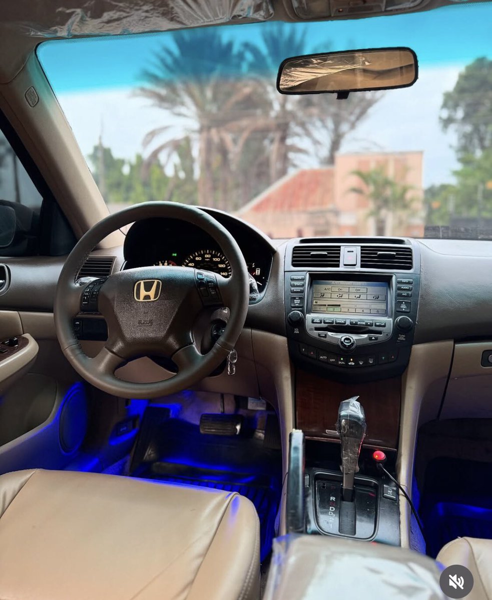 Automall_ng's tweet image. Honda Accord 2007 model
Price:4.5m
Duty: paid
Location: Kaduna
@__yellows @abujastreets
Retweet pls馃檹