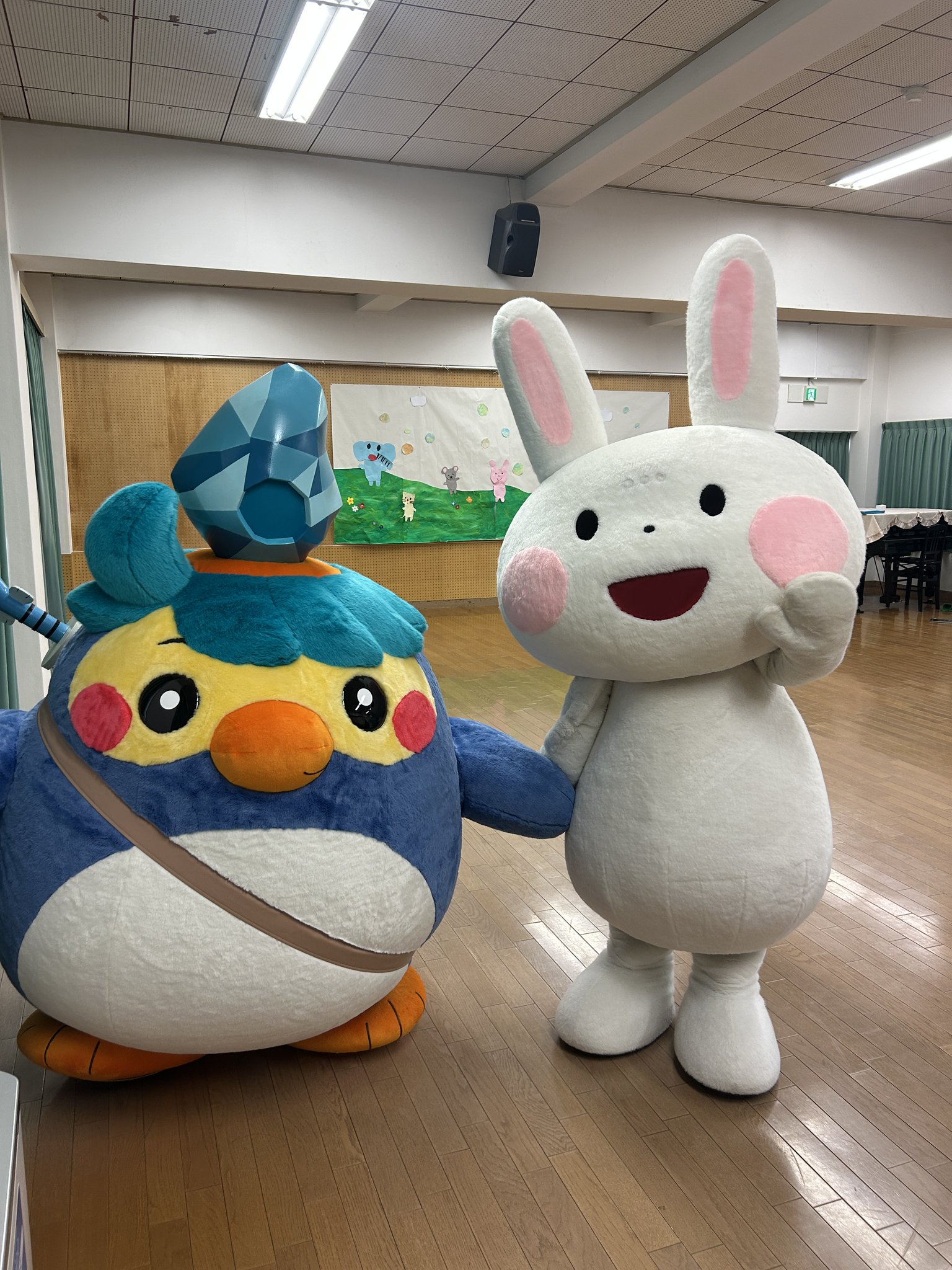 ダイヤモンドみつけたよ　かご　うさぎ prickle's galleryのプロフィール | minne 国内最大級の