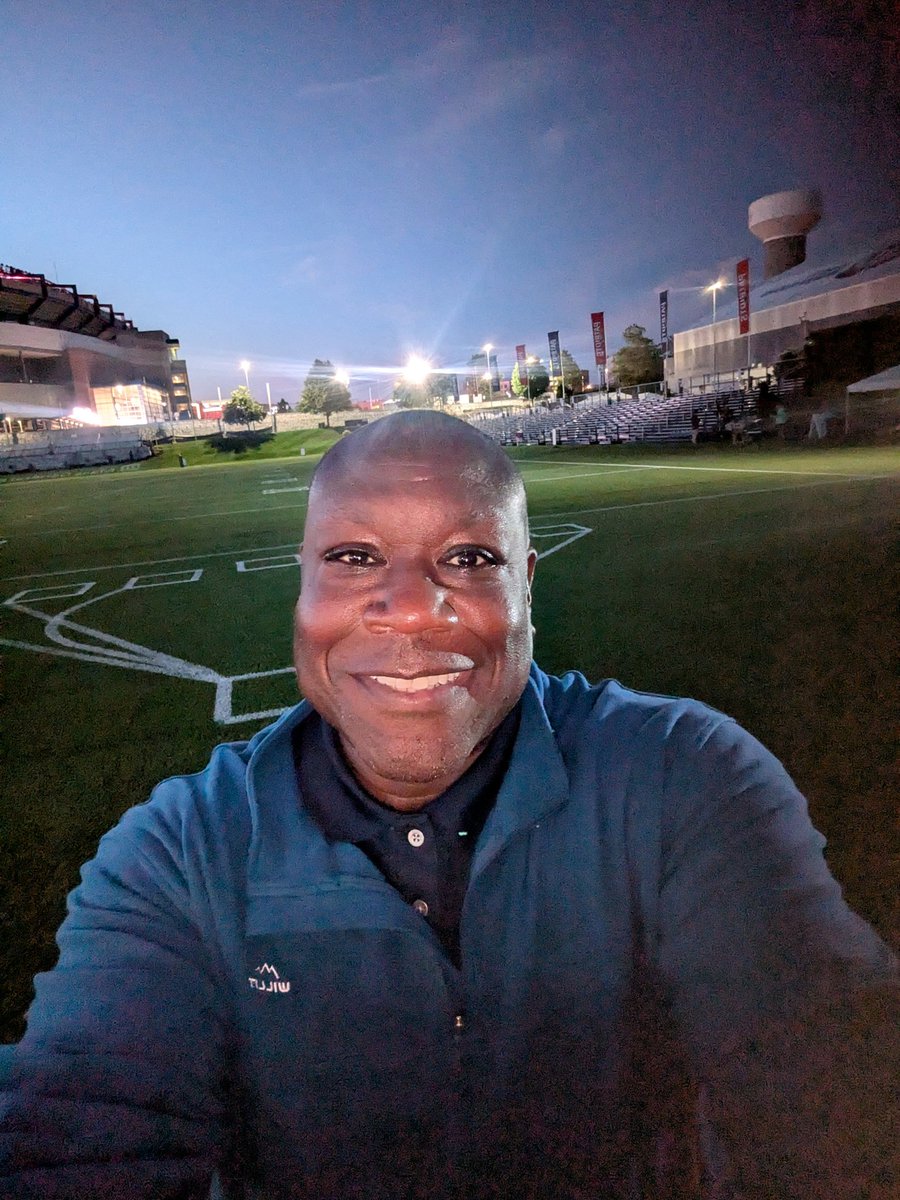 LevanReid's tweet image. Here we go and the first day of @Patriots training camp is here. We are live all morning long with everything you need to know. Stay with us. #wbz #Patriotstrainingcamp