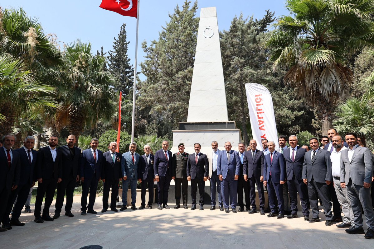 inaciyapar's tweet image. Hatay’ın Anavatana katılışının 86. yıl dönümünde, Antakya Şehitliği’ni ziyaret ederek şehitlerimizi andık.
Başta Gazi Mustafa Kemal Atatürk olmak üzere, vatan uğruna canlarını feda eden tüm şehitlerimizi rahmet, minnet ve saygıyla yad ediyorum.