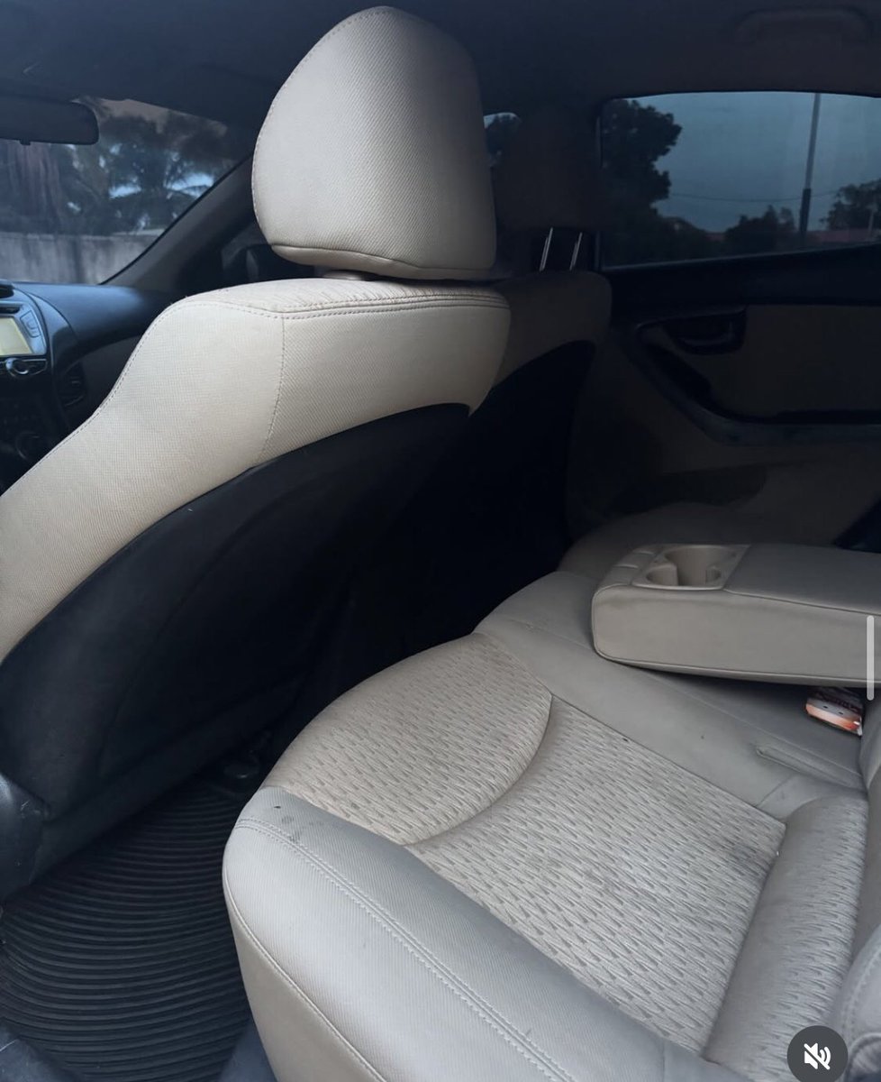 Automall_ng's tweet image. Clean used Hyundai Elantra 2013 model
Price:8.5m
Location: Kaduna
Duty: paid
@abujastreets @__yellows
Retweet pls馃檹
