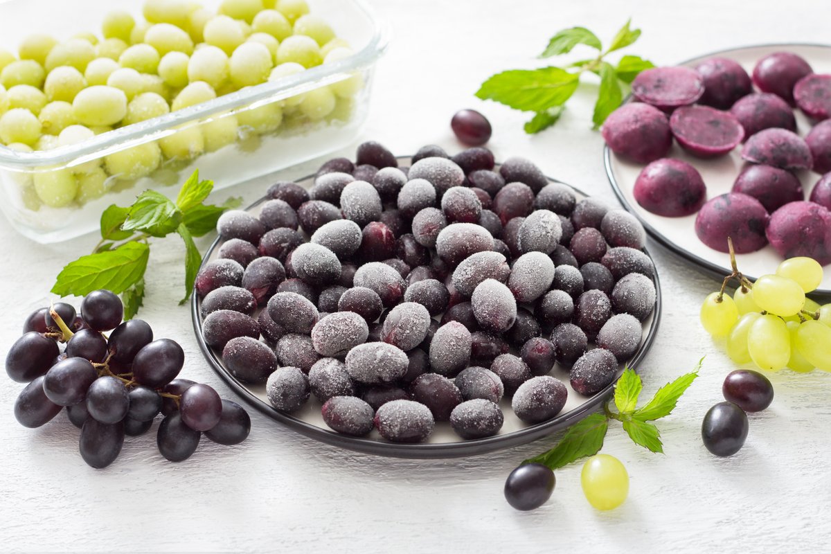 Sugar Craving? Try This Instead

Craving sugar? Your body’s tired - not chocolate-deficient.
🍌 Try a banana with tahini or frozen grapes + Greek yoghurt.
Skip the UPFs and satisfy your sweet tooth naturally.

#RealFoods #UPFfree