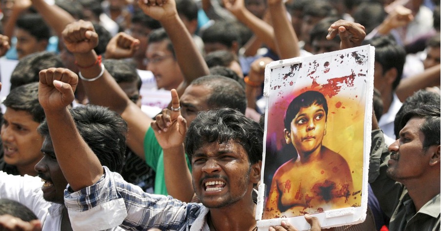 BlavatnikSchool's tweet image. How can global justice prevail when powerful states evade accountability for mass atrocities?
MPP alumnus Ovith Thiyagalingam reflects on international law, impunity and the path to reform. ⚖️
Read the full piece 👇
ow.ly/EXcv50WtoLh