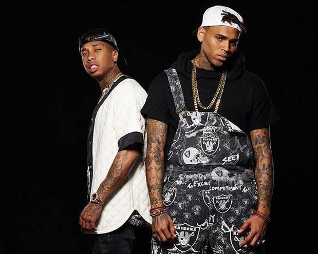 sir_louismk's tweet image. Chris Brown & Tygaโs Girl You Loud reaches Top 5 Popular songs on Chris Brownโs Profile